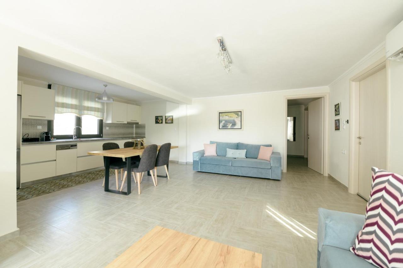 W1 Rooms Kavala Exterior photo
