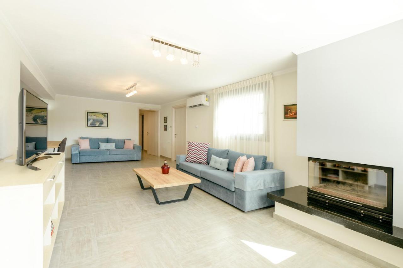 W1 Rooms Kavala Exterior photo