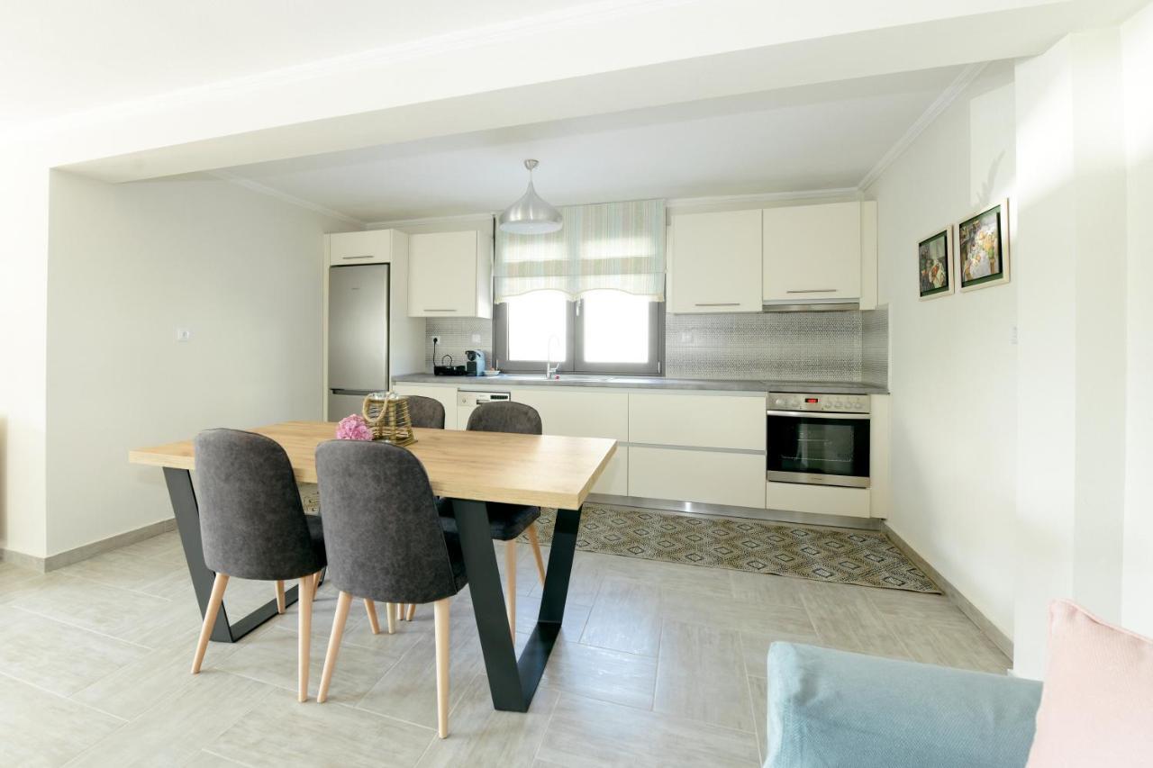 W1 Rooms Kavala Exterior photo