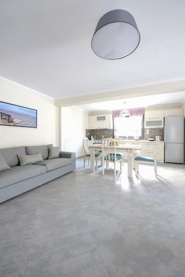 W1 Rooms Kavala Exterior photo